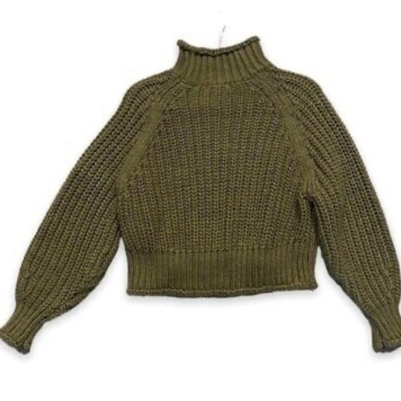 Turtle Neck Knit Sweater - Picture 1 of 3